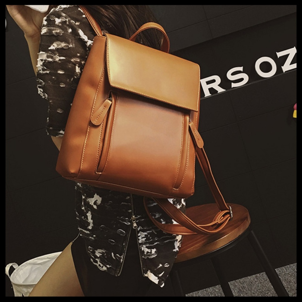 Brand new cognac backpack. - Picture 3 of 8